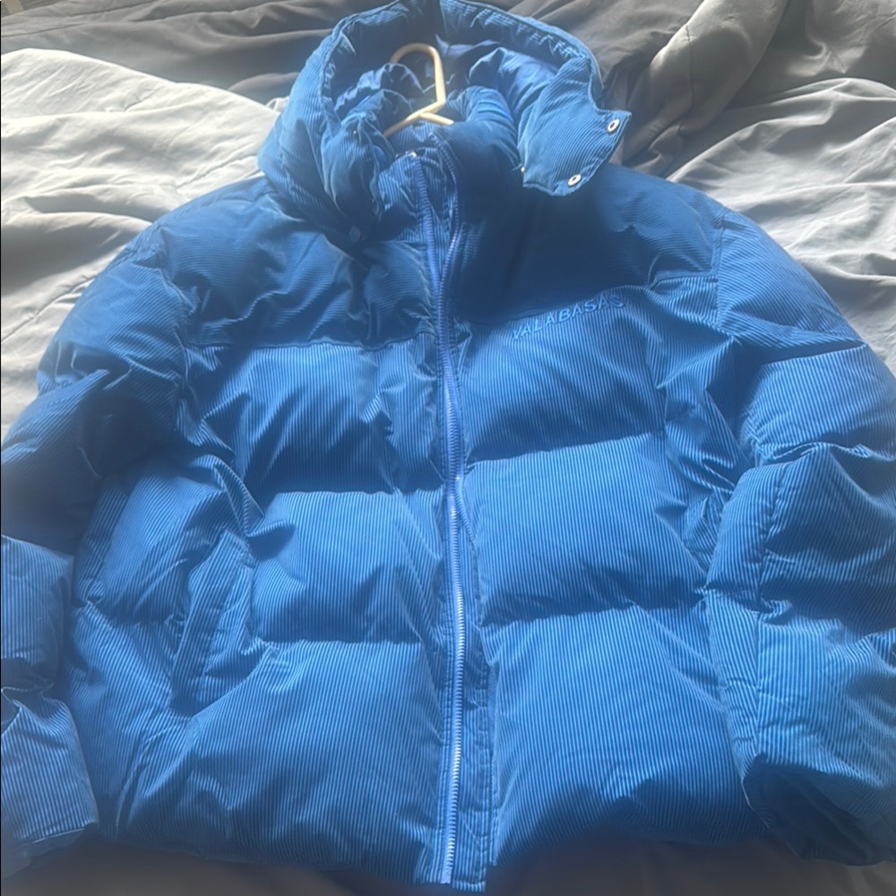 Limited edition sold out VALABASAS Blue Puffer Jacket SIZE XL
